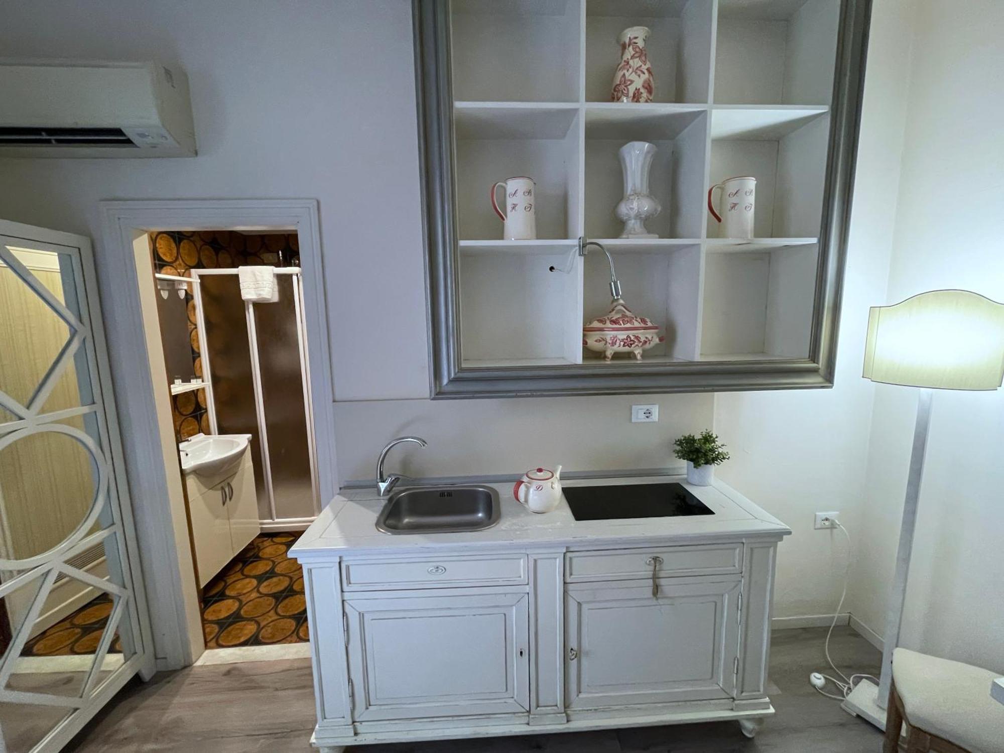 Charming Studio Next To The Duomo Флоренция Екстериор снимка