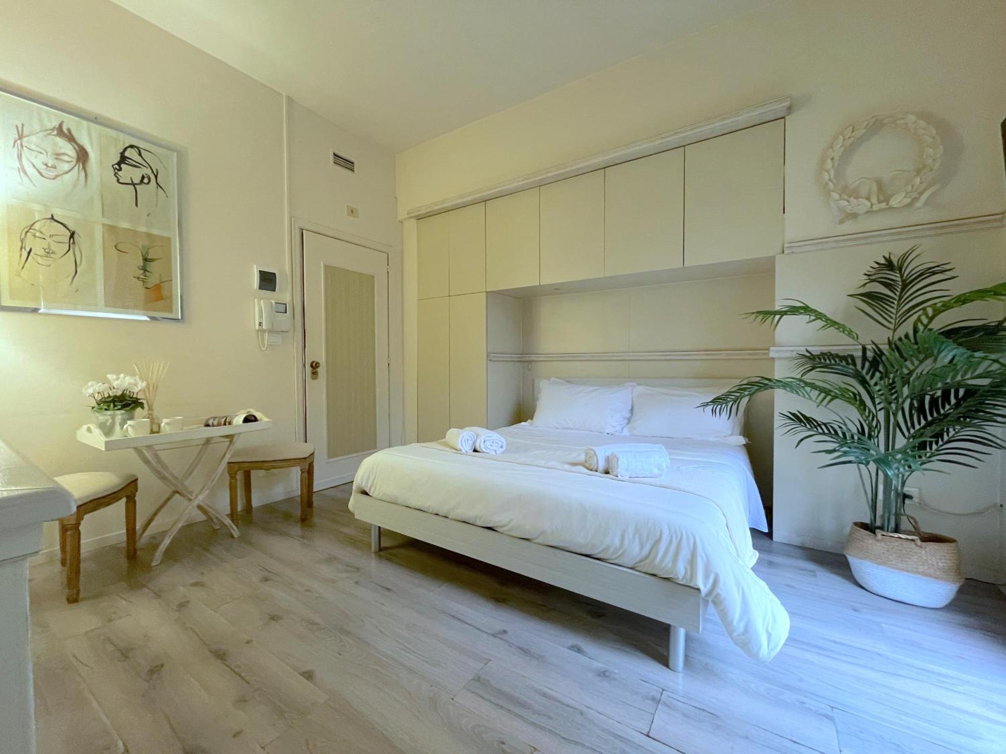 Charming Studio Next To The Duomo Флоренция Екстериор снимка